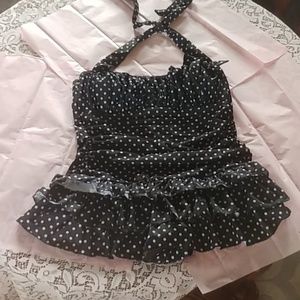 Woman's bathing suit